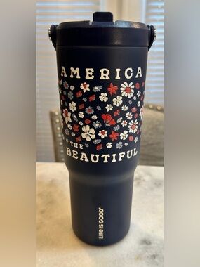 NWT Life Is Good “America the Beautiful” USA 250 USA Blue Flip Top Tumbler